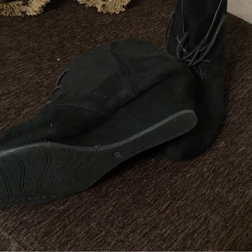 Shoe Booties - Picture 3 of 5